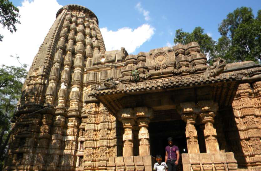 Voyage of Discovery Tour Package  6N/7D | SVR Tours