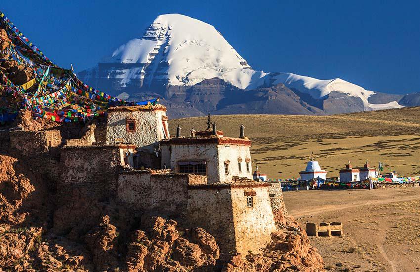 Kailash Mansarovar Aerial Darshan  02 Nights  03 Day