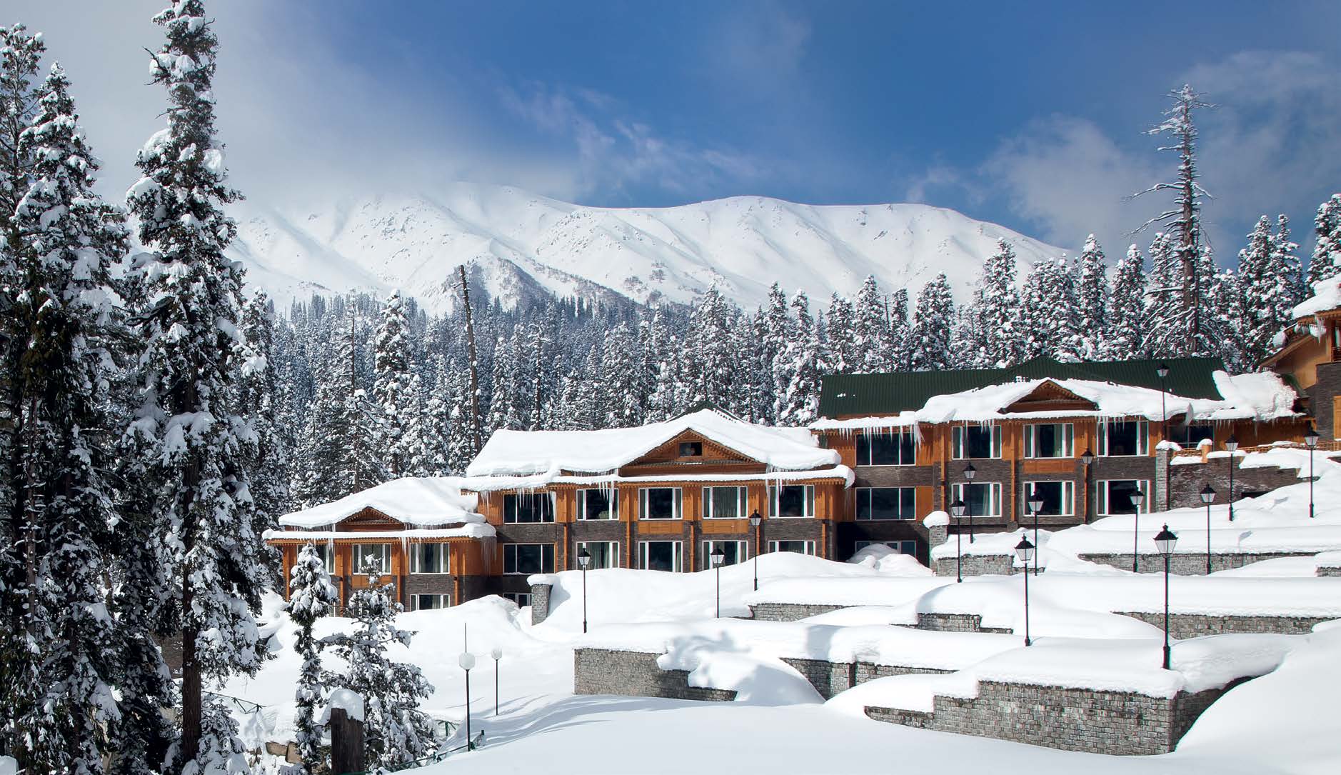 Paradise of Kashmir Tour Package 4N/5D | SVR Tours