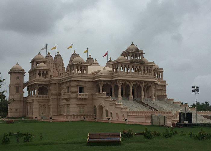 Ahmedabad  Somnath  Porbandar  Dwarka  Jamnagar Tour Package 4N/5D | SVR Tours
