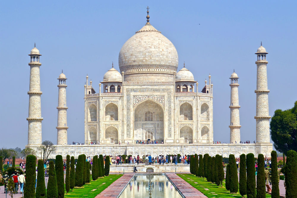 Agra Fatehpur Sikri Tour 1 Night 2 Days
