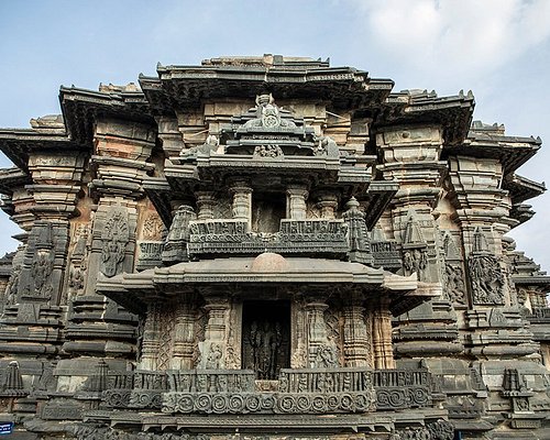 Day 03: Udupi - Mookambika Temple (75 km / 1 hr) - Murdeshwar (60 km / 1 hr)