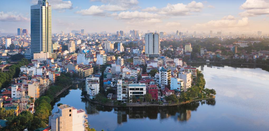 Day 04: Hanoi - Danang by flight 