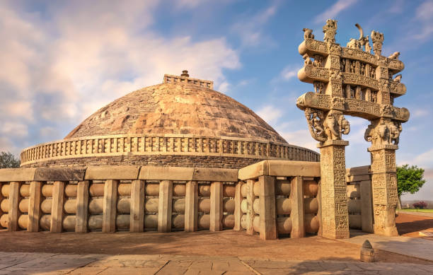 Day 02 : Bhopal - Sanchi - Vidisha - Bhopal (Approx. 100 kms / 2-3 hrs one way total circuit 200 kms / 4-5 hrs)