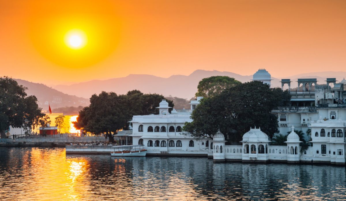 Day 04: Udaipur Sightseeing (≈ 20-25 km)