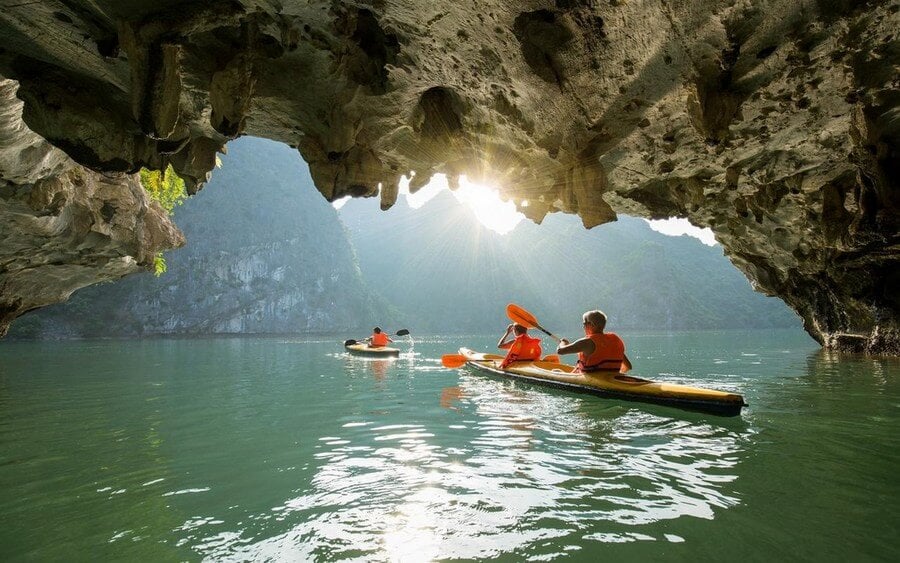 DAY 3: HALONG BAY - HANOI