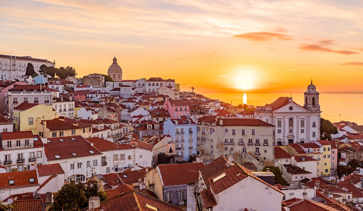 DAY 1: Arrive in Lisbon