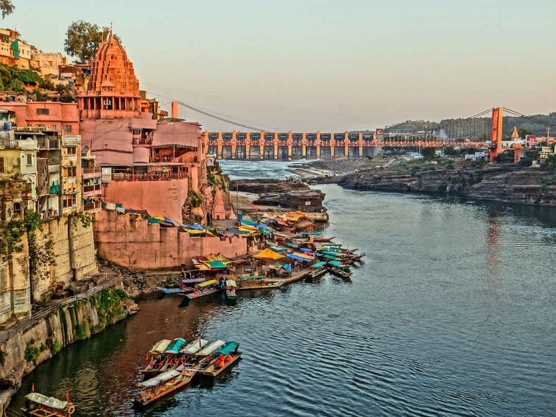 Day 02 : Ujjain - Omkareshwar (Approx. 140 kms / 3-4 hrs)