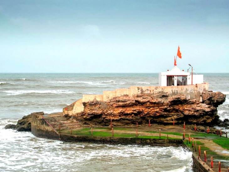 DAY 03 : Vadodra-Nishka Lanka Mahadev Temple-Bhavnagar 