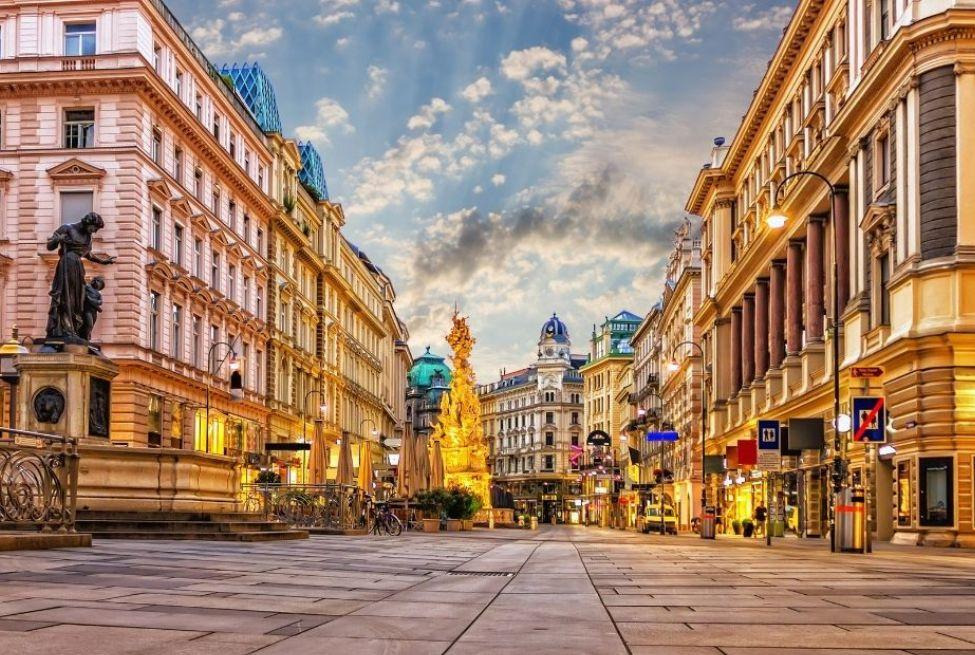 Day 1: Arrive in Vienna
