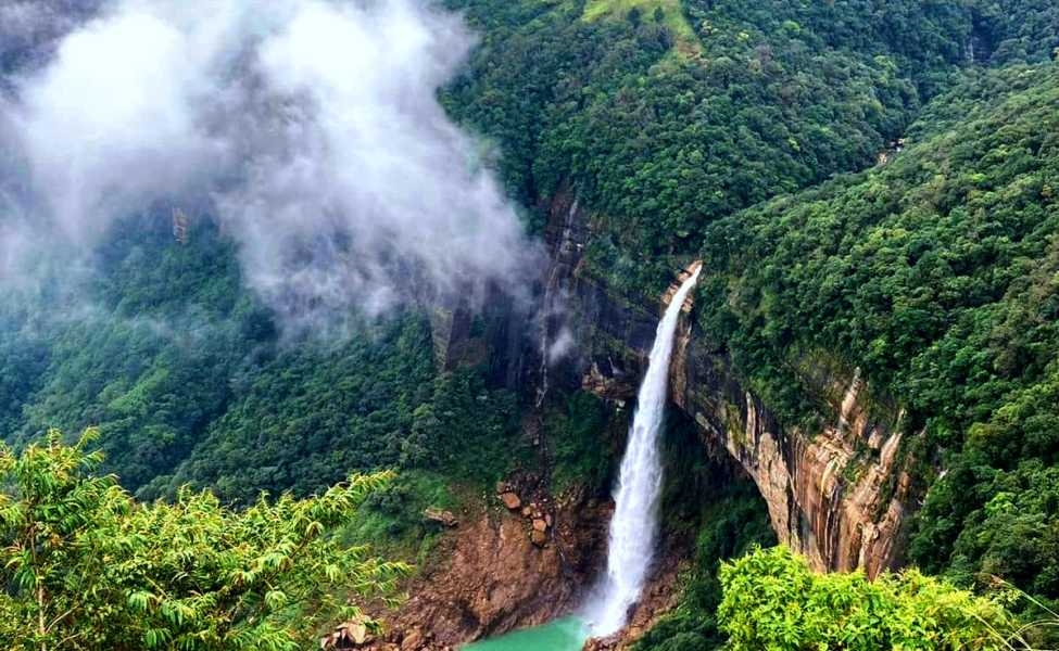 Day 07:  Guwhati-Shillong(130 km/3-4 Hrs)